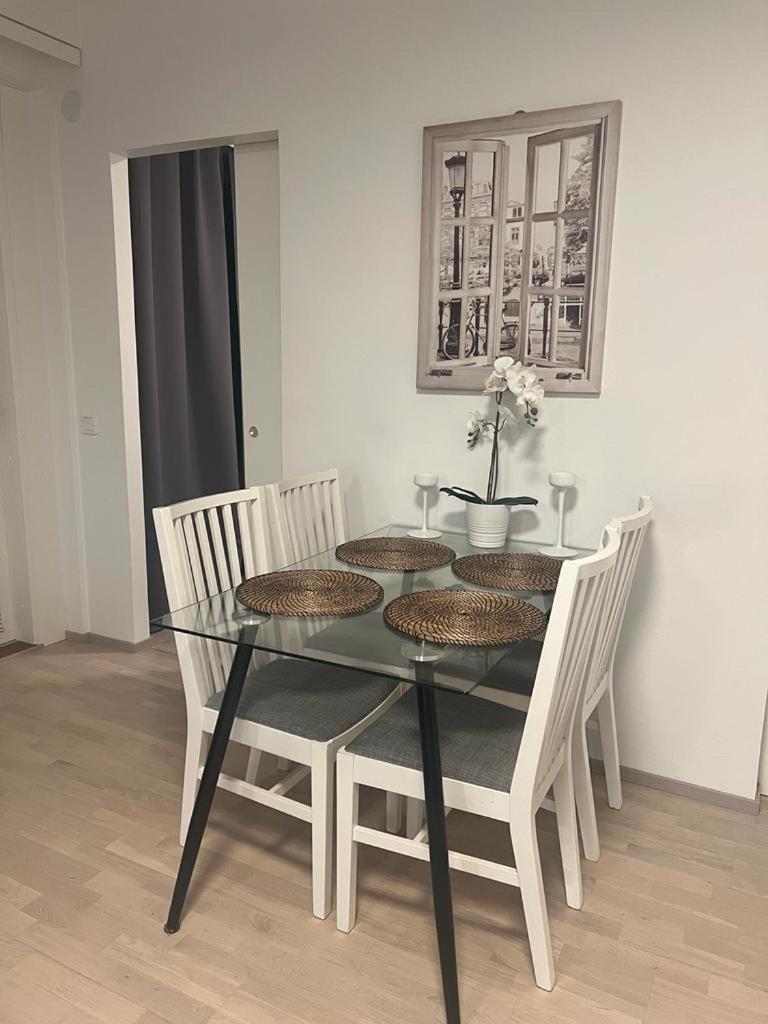 Modern City Apartment With Sauna Nearby The Airport Vantaa Esterno foto